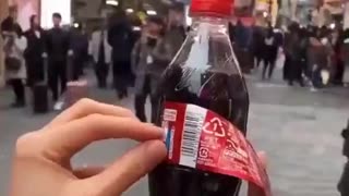 This is how Coca-Cola celebrated Christmas in Japan.