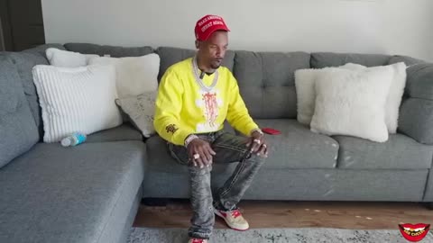 Charleston White argues "THIS ISNT KING VON'S FAULT.. THIS IS ALL LIL DURK'S FAULT!!!"