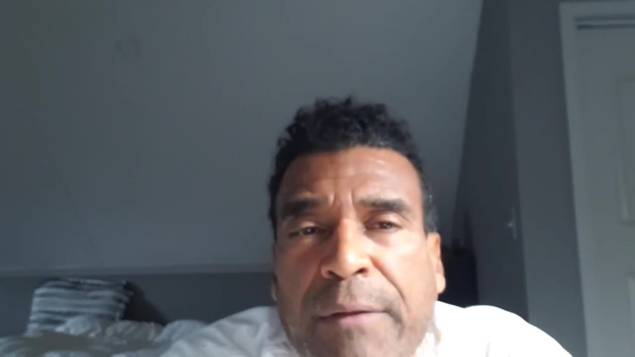 How Does the Tree of Life Help Us Navigate Divergent Pathways in Life?