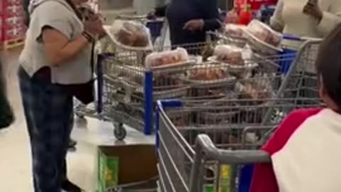 Woman grabbed a cart full of cooked turkeys — every last one