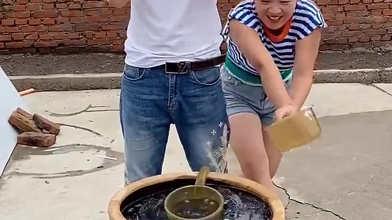 Comedy videos