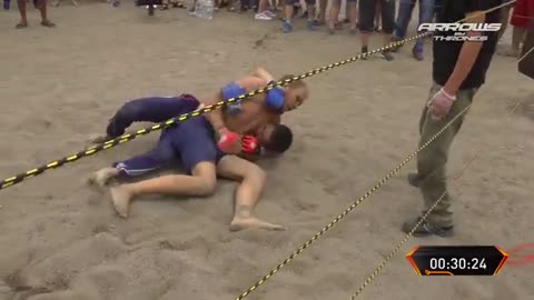 Хакаский Ковбой против Бойца в шортах. Стрелка Абакан