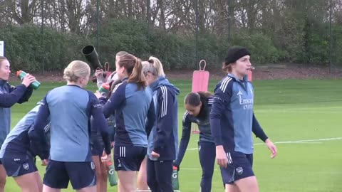 Leah Williamson BACK in training ahead of Real Madrid - Arsenal women