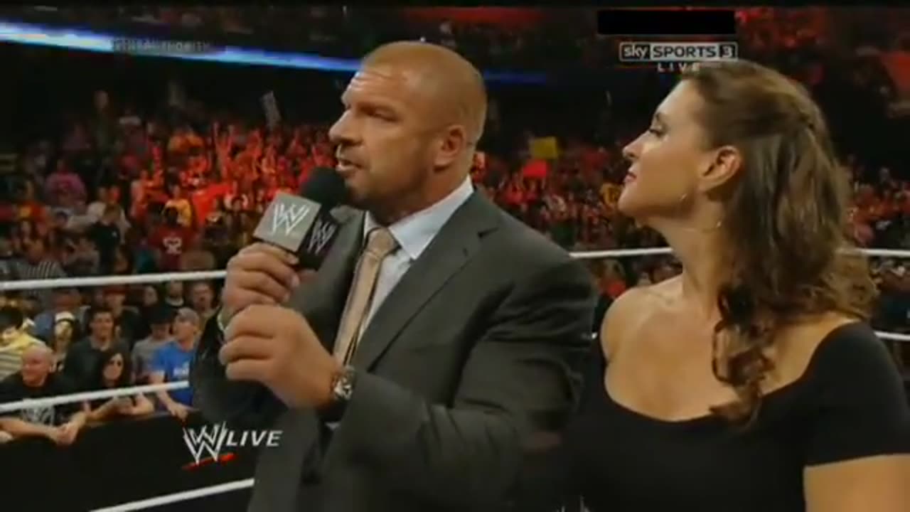 WWE Raw 6/16/14 Part 1 HQ