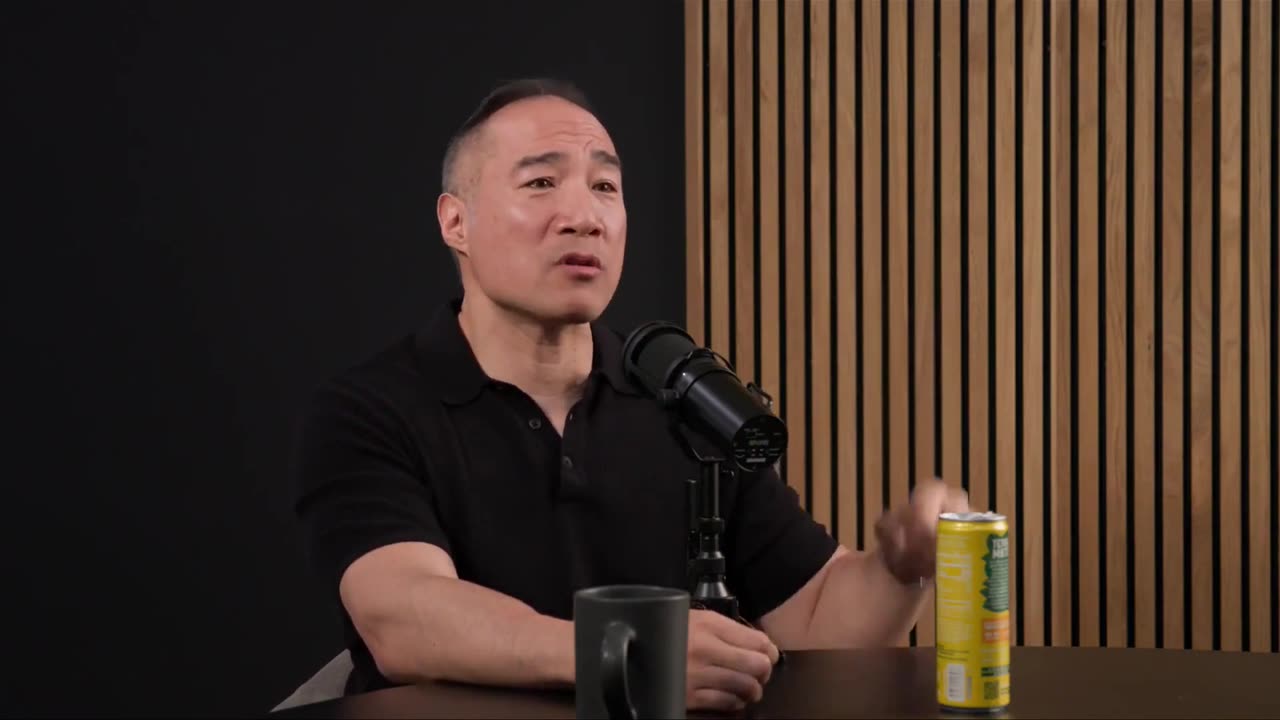 Protein Timing Myths Debunked - Alan Aragon on Huberman #timing #protein #muscleproteinsynthesis