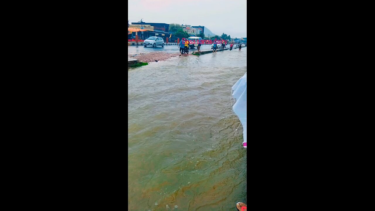 Dausa rain
