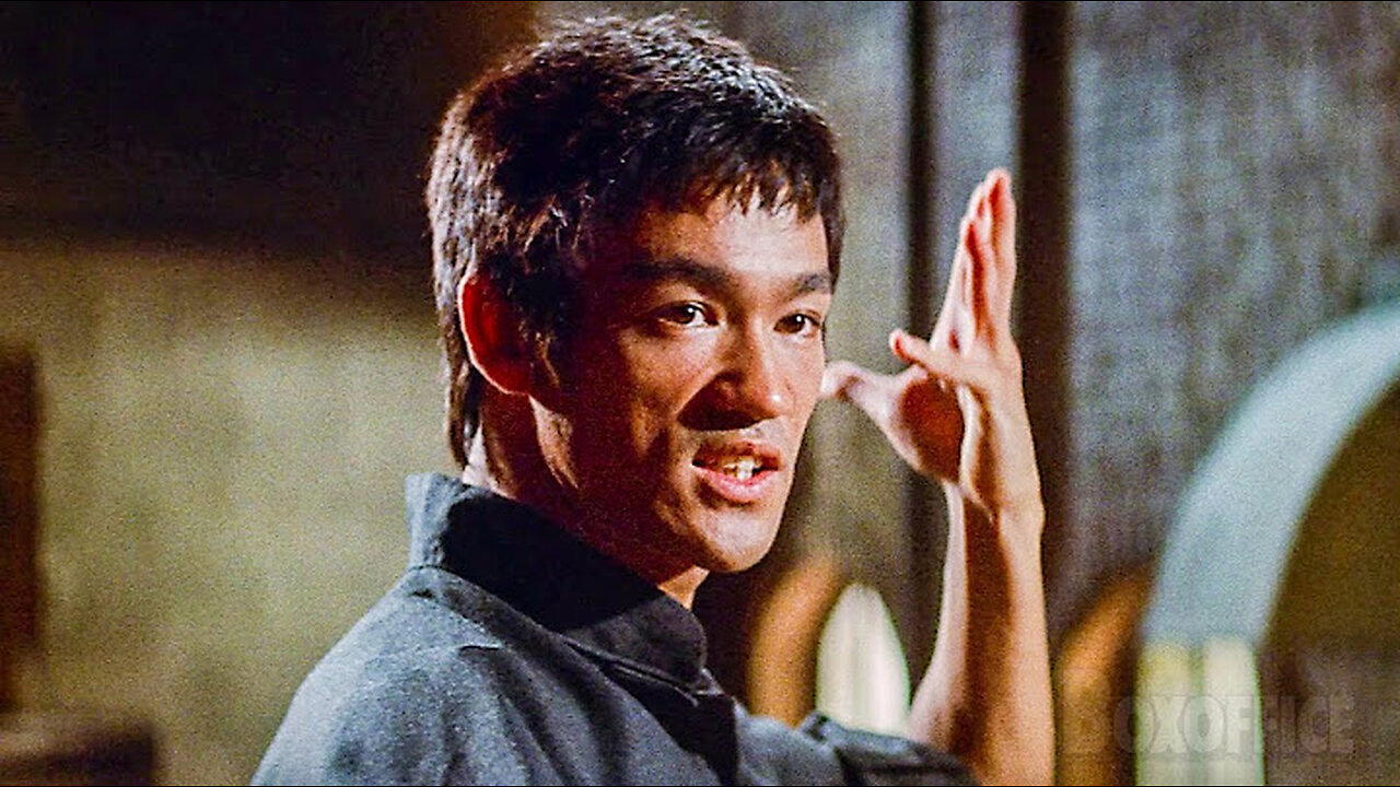 Cross kick Studio Films Bruce Lee Way of the Dragon