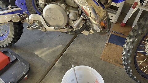 YZ 250x coolant change