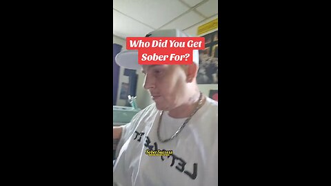 I GOT Sober For ME!💪 I STAY SOBER By Helping Others 💛 #SoberCoach #AddictionRecovery