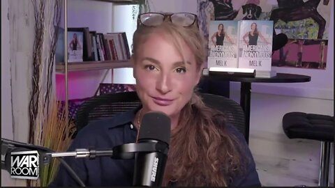 WAR ROOM (Full Show) Friday - 8/22/25