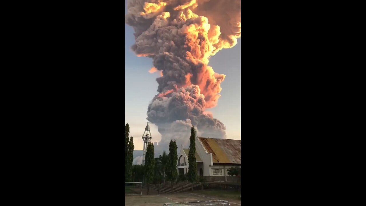Joseph Martelli Niagara Falls, NY #jjm7777 #josephmartelli Volcano explosion in Indonesia eruption