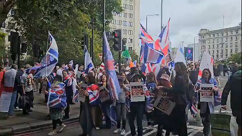 🇬🇧 All you need to know about Tommy Robinson’s big London rally