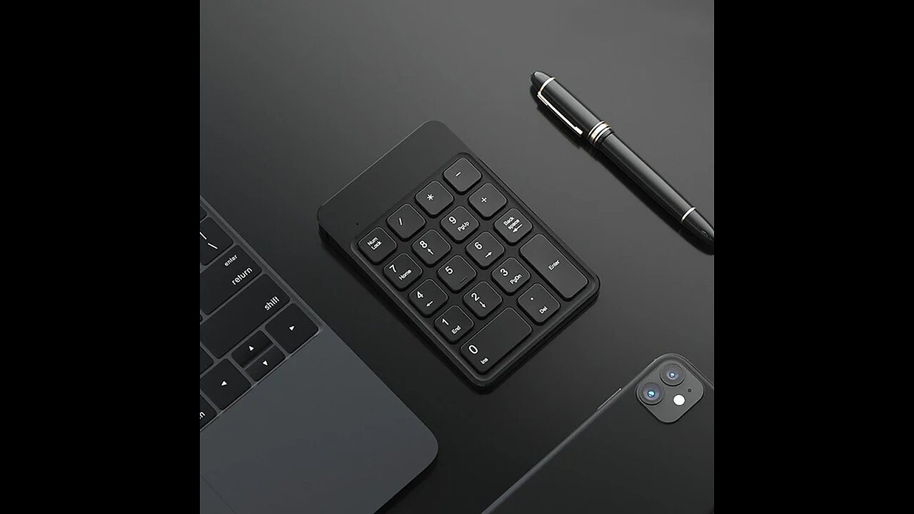 Portable USB Wireless 18 Keys Numeric Keypad for Laptops