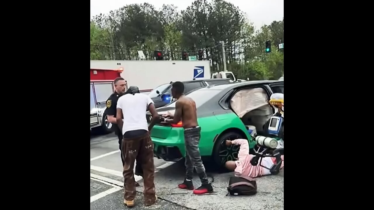 LIL BOOSIE WAS INVOLVED IN A SERIOUS CAR WRECK!