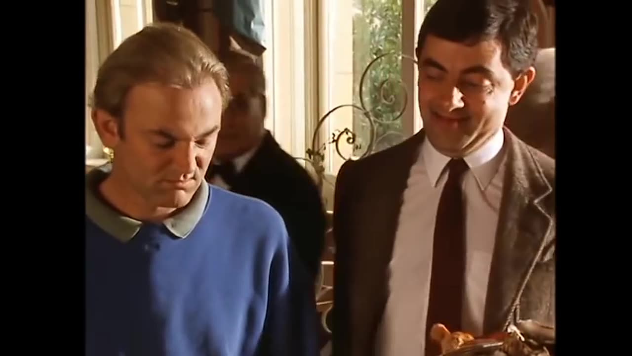 Mr. Bean in Room 426 | Episode 8 | Mr. Bean Official