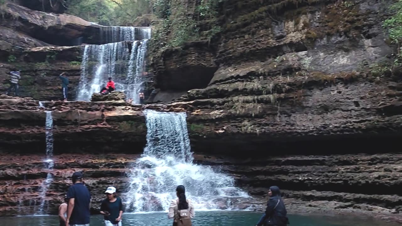 Wei Sawdong Falls in Meghalaya