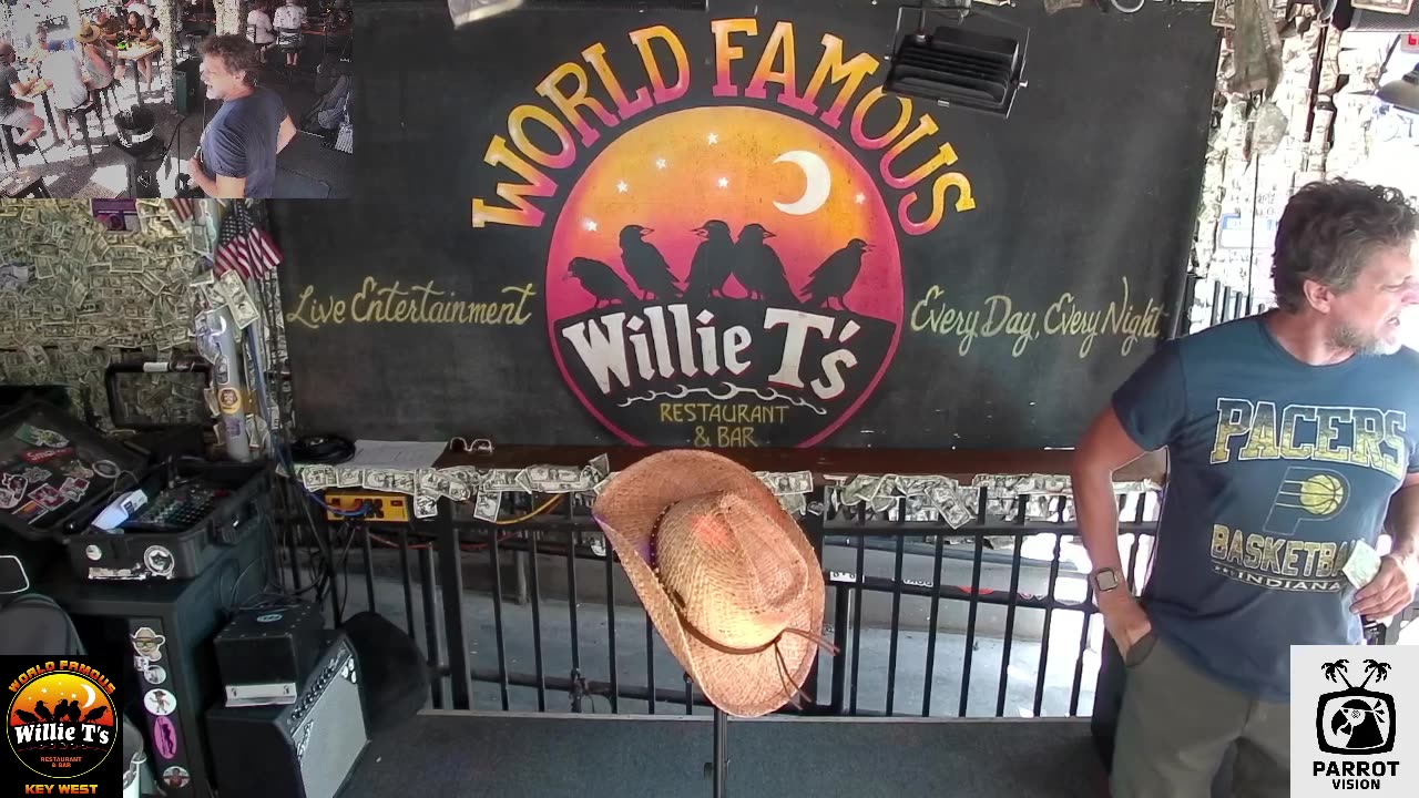 LIVE Music Everyday!