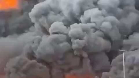 Major Fire Broken Out at Petro-chemical Plant at Sharjah's Al Hamriyah,UAE's fuel depot 6/1/25 TERRORISTS??