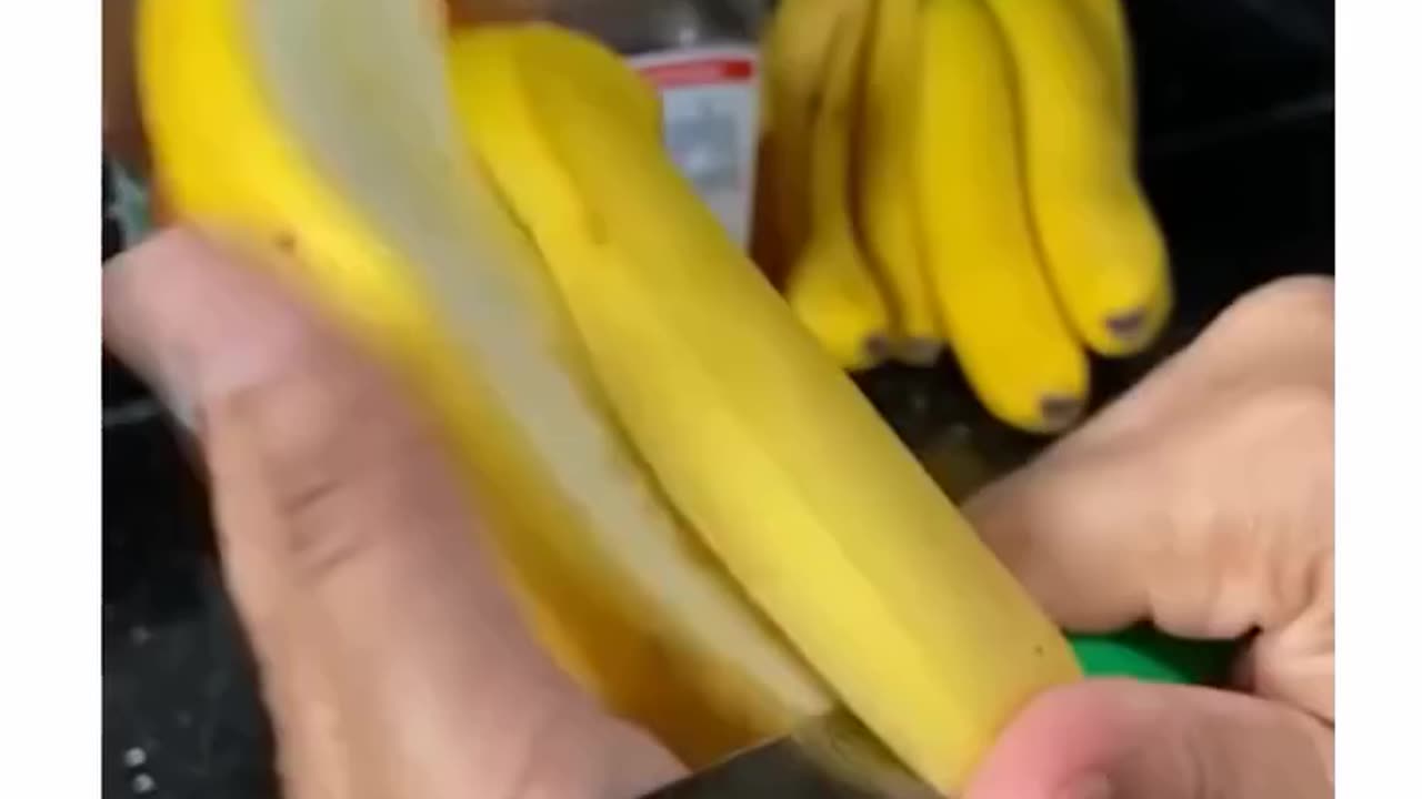 Cutting a Banana the Hard Way 🍌🔪