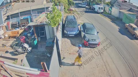 🏃‍♂️⚡ Ukraine Russia War | Dramatic Escape from TCC Van in Odesa | RCF