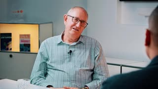 Diese Frage kostete ihn seine Karriere – jetzt redet er! (Prof. Dr. Walter Veith Interview)