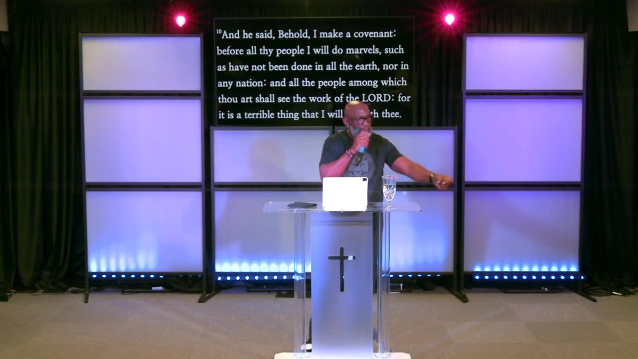 Tuesday Night Live! (Bible Study)