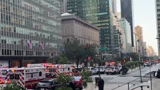 Massive police response to reported active shooter in Manhattan