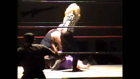 AIWF Classics 1997 Major Havoc vs Don Carson
