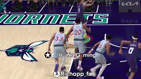 HOW TO DO A SCOOP LAYUP #nba2k