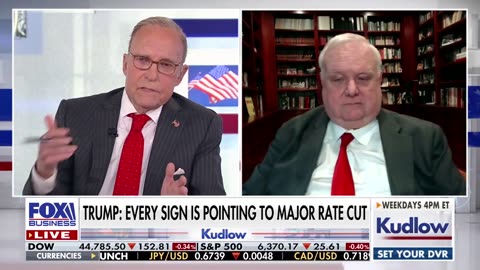 The "blue-collar boom" is a priority for the Trump administration: Lindsey, Larry