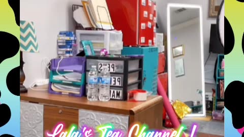 - HOLLY ; SATURDAY NIGHT LIVE ! 11-22-25