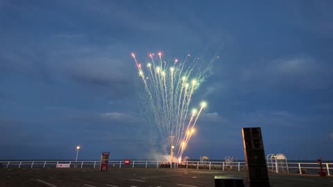 At Busy Clacton on Sea Essex Pier Music Fireworks Display video May 25 bank holiday weekend 2025