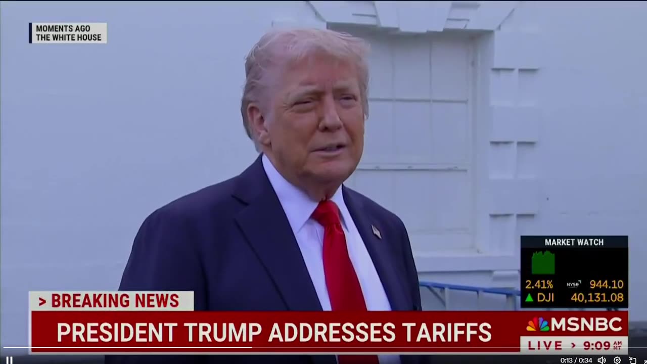 Tổng thống Trump sẽ dựng hai lá cờ Mỹ khổng lồ tại Nhà Trắng — và ông tự trả tiền cho chúng.