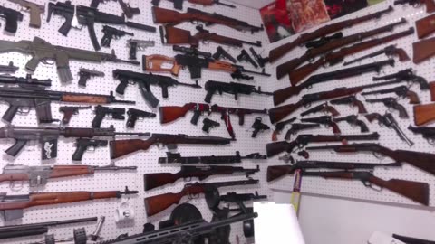 1st livestream! Working on guns!
