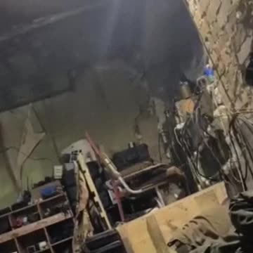 Russians Film Ukrainian Drone Smashing into HQ of 429th Motorized Rifle Regiment near Pyatikhatki