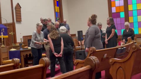 Choir Get Loaf And Cup