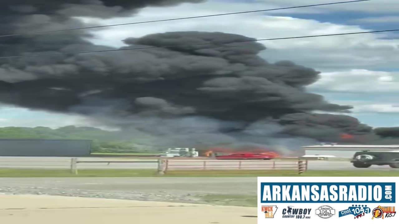 WATCH: Smoke Pours Out Of Local Business On Fire In Greenbrier, Arkansas