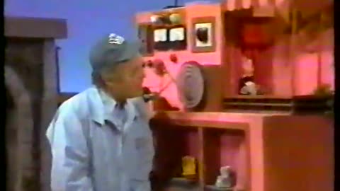 Mister Rogers Neighborhood Ep #1521 Conflict [PART 1] [BANNED EPISODE]