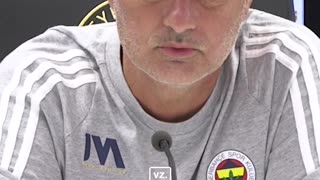 Mourinho breaks down in tears while speaking of his former player who died of cardiac arrest