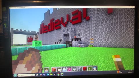 Minecraft: Medieval Fantasy World. Sunday, May 25, 2025