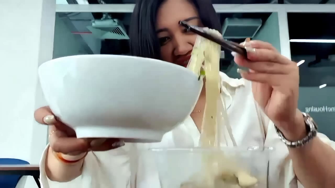 Gia linh bibabibo from vietnam