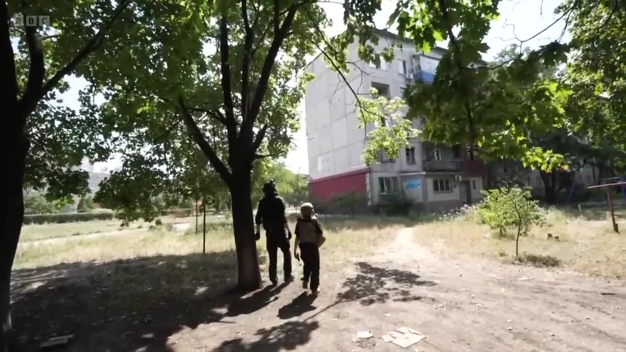 Ukraine frontline report: fighting rages in Donetsk region as Putin demands full control