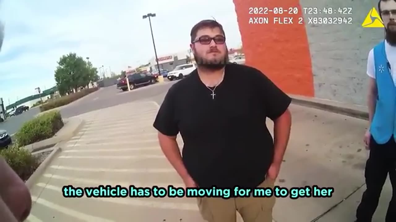 Deputy's Girlfriend Thinks She's Above The Law