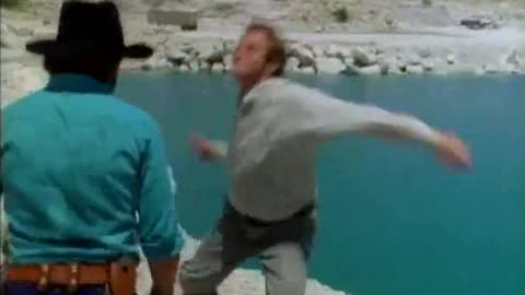 CLASSIC TELEVISION " WALKER TEXAS RANGER "