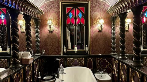 Eating like Dracula in The Witchery by the Castle