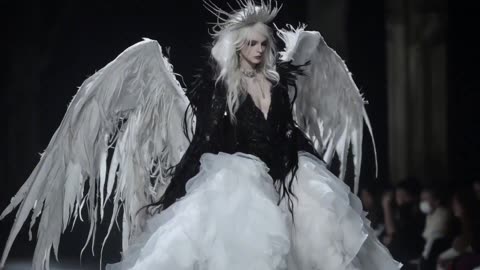 Welcome to the "Darkwing Verses" • Gothic Universe☠