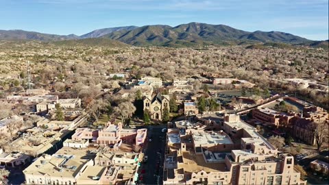 8 Cities People Move to During Life Resets