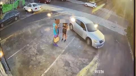 Shootout Between 2 Black Males in Los Angeles