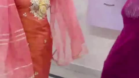 Housewives Hot Dance At Home