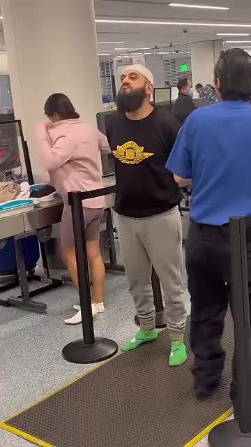 Muslim Gets STOPPED at The Airport! (FUNNY)